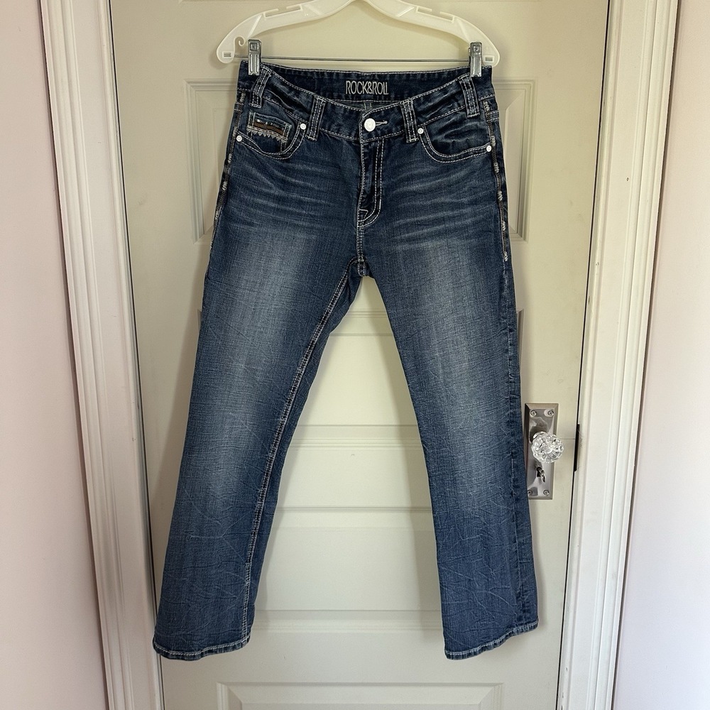 Rock and Roll Cowgirl Women's Boyfriend Embroidered Pocket Jeans Stretch 28 X 30